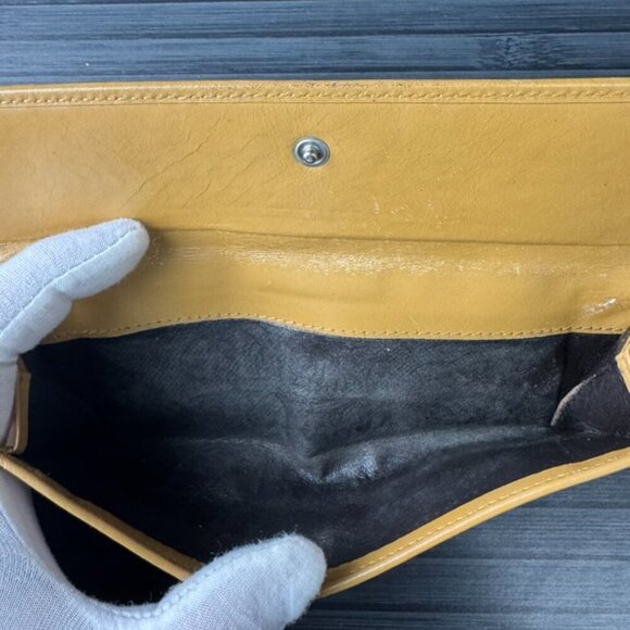 Gucci Women's Beige Guccisima Canvas Wallet Authentic|Used - Picture 5 of 5